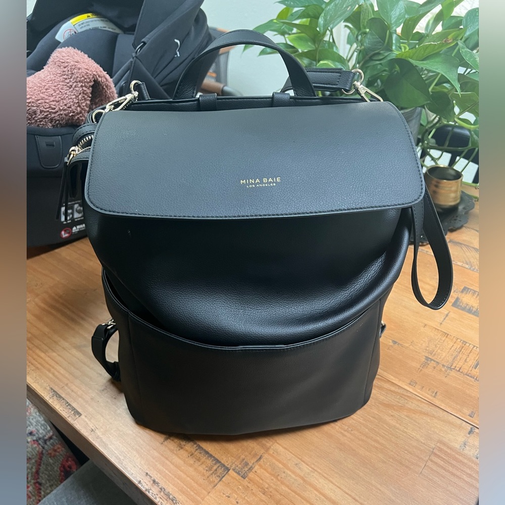 *Like New* Mina Baie - Kinney Diaper Bag - Vegan Leather, Black + stroller strap